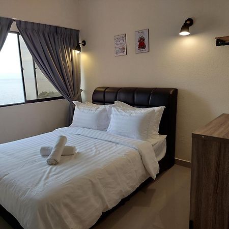 Batu Ferringhi Luxury Seaview Suite - 3Br Exterior foto